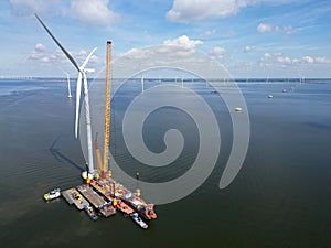 Construction of an offshore windpark