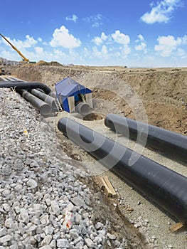 Construction of the oil pipeline.