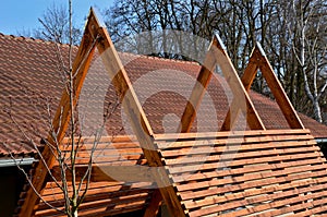 Construction of a pergola shading the kindergarten playground with a sandpit. board battens are just the place where it is necessa