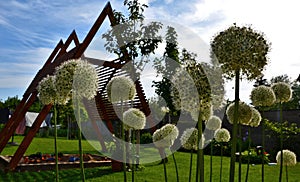 Construction of a pergola shading the kindergarten playground with a sandpit. board battens are just the place where it is necessa