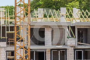 Construction site, building structure, crane, roof beams