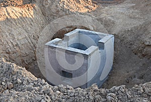 Construction of stormwater pits, sanitary sewer system distribution chamber and pump station. Sewerage manhole and pipes line