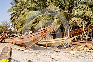 Construction of traditional boat in Banjul