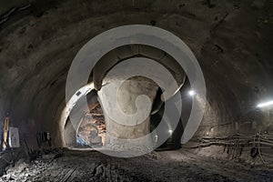 construction of a tunnel under the city