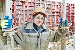 Construction worker concreter