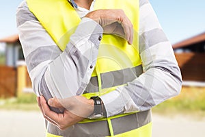 Constructor or builder suffering elbow pain after work injury