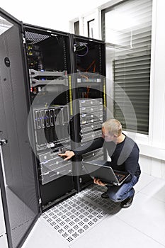 IT Consultant Maintains Backup in Datacenter