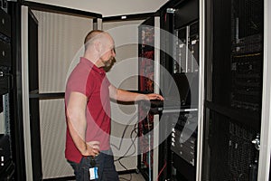 IT consultant performs work in a data center