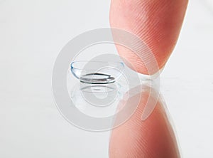 Contact lens
