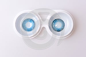 Contact lens for eyes in boxes