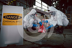 Contain Chemical Spill to Red Garbage Bags After Absorb, Part of Steps for Dealing with Chemical Spillage, Spill Cleanup