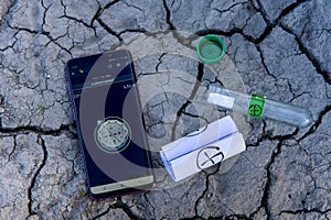 Container and GPS provider for geocaching on drought surface