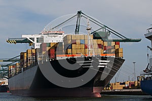 Container ship