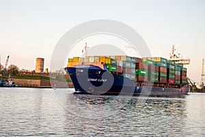 Container ship