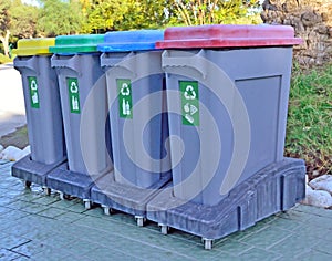 Containers for separate collection of garbage