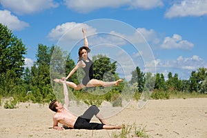 Contemporary dance. Young couple dancing.