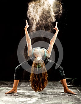 Contemporary dance powder