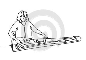Continuous line drawing of woman with Koto, traditional Japanese music. A young girl is training to playing traditional music to