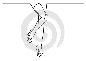 Continuous line drawing of woman legs in high heels