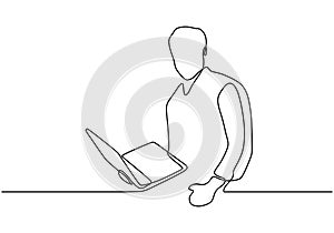 Continuous one line drawing of person holding laptop with his hand