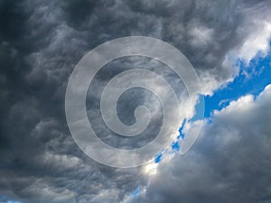 Contorted cloud, Hedge End, UK.