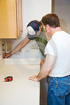 Contractors and Kitchen Counter