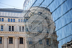 Contrast between old and new buildings