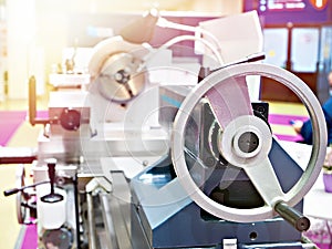 Control handle lathe tailstock