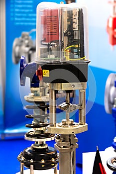 Control valve - straight through with flanges