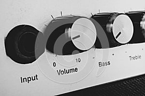 Contros of an amplifier