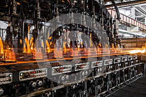 The production of glass bottles factory