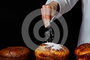 Cook sprinkle with powdered sugar pastries