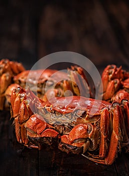 Cooked hairy crabs