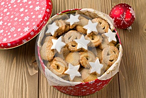 Cookies in a tin