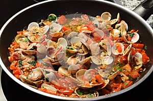 Cooking clams