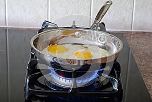 Cooking eggs