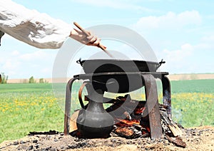 Cooking on opened fire