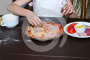 Cooking Pizza