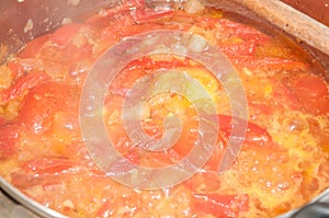 Cooking stew of tomatoes