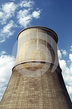 Cooling water tower