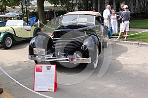 1936 Cord 810 Phaeton