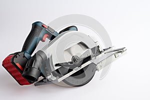 Cordless Circular Saw with Ergonomic Handle