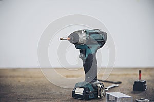 Cordless mobility screwdriver hand tools