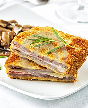 Cordon bleu filled with ham and cheese