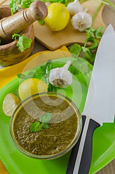 Coriander mint chutney in a bowl