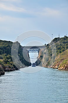 Corinth Canal, tidal waterway across the Isthmus of Corinth in Greece, joining the Gulf of Corinth with the Saronic Gulf