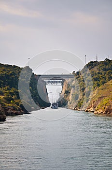 Corinth Canal, tidal waterway across the Isthmus of Corinth in Greece, joining the Gulf of Corinth with the Saronic Gulf