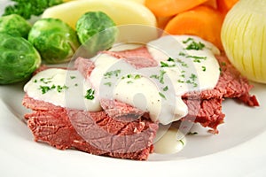Corn Beef And White Sauce