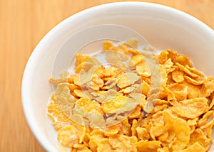 Corn flake in bowl