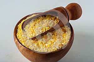 Corn flakes, couscous flour \